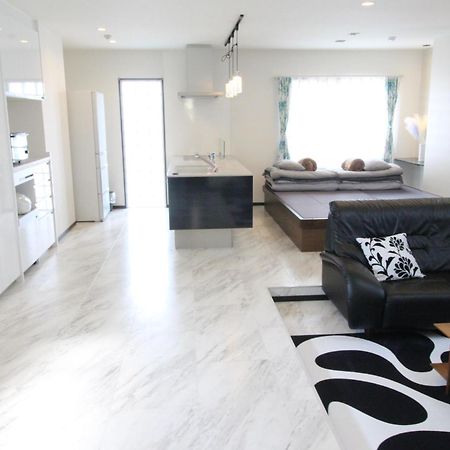 Condominium Felicita Naha Eksteriør billede